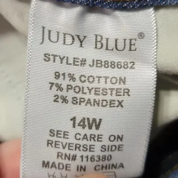 Judy Blue Skinny Fit Denim Jeans w/ Raw Hem - Size 14W - Picture 8 of 8